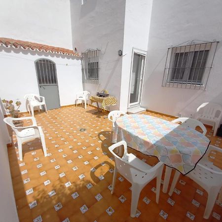 Casa Con Patio En El Centro De La Ciudad Villa Chiclana de la Frontera Exteriör bild